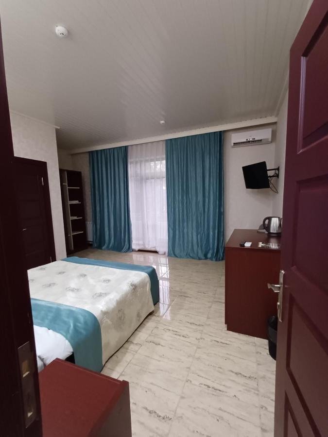 Bliss Hotel גאלבה מראה חיצוני תמונה